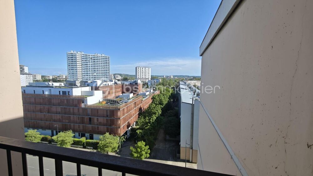 Appartement type 2 dernier étage / INVESTISEUR OU PROPRIETAIRE