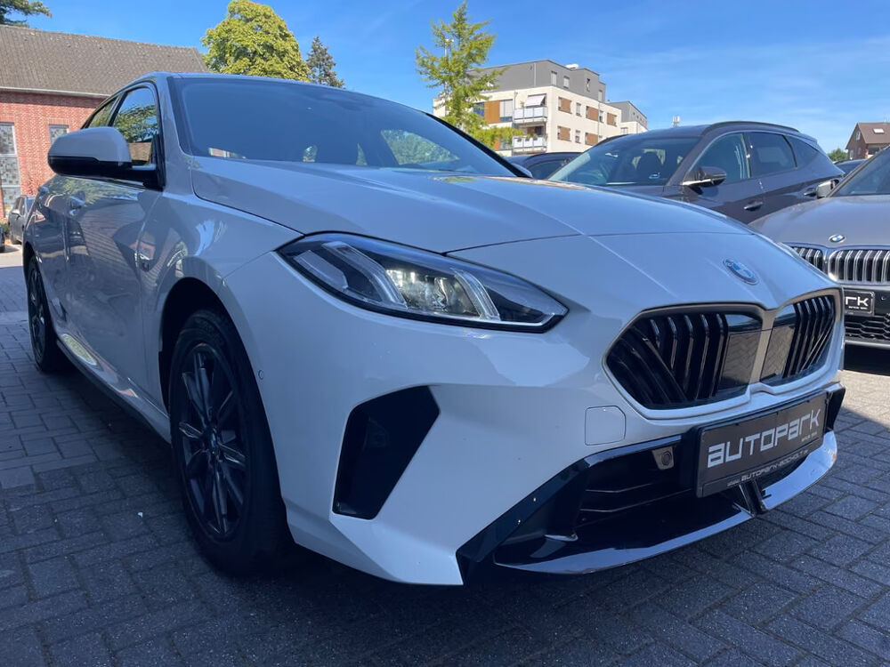 S&eacute;rie 1 120i Limousine M Sport 2025 occasion 33000 Bordeaux
