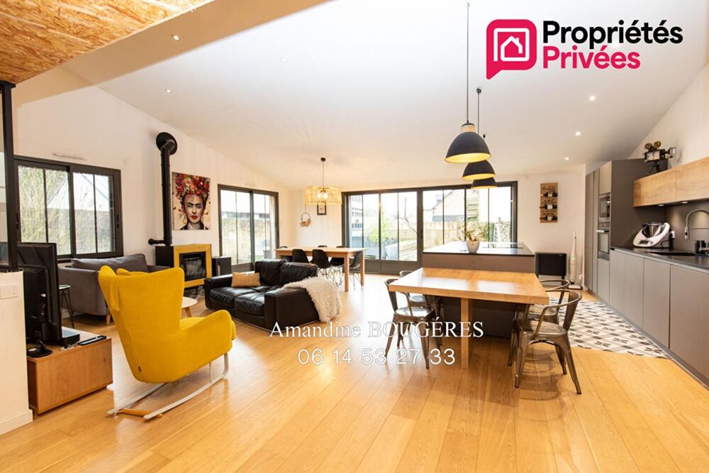 Vente Maison VITRE 35500 - PROCHE GARE A PIED- CENTRE VILLE -218 M² - 5 CHAMBRES - JARDIN - 579 000 EUROS HAI - STATIONNEMENT Vitre