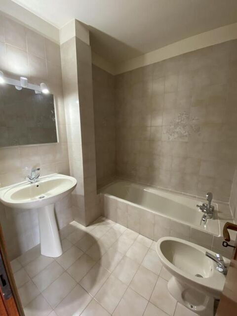  Appartement � louer 3 pi�ces 75 m�