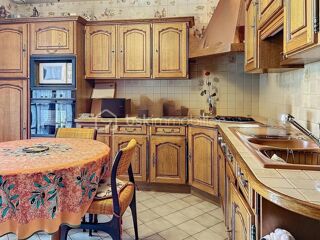  Maison  vendre 6 pices 128 m