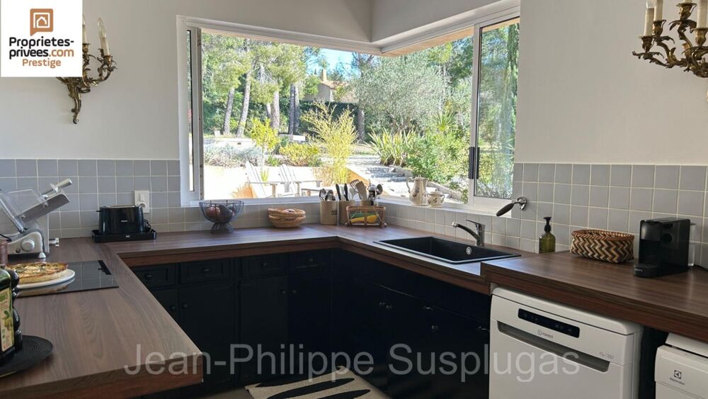 � vendre  Villa Saint-Cyr-sur-Mer (83270)