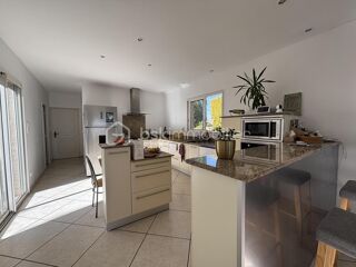  Maison � vendre 8 pi�ces 219 m�