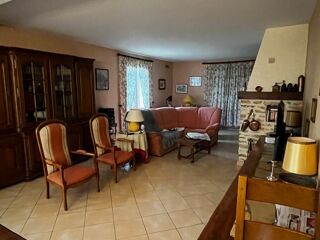  Maison  vendre 5 pices 142 m