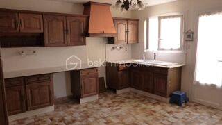  Immeuble à vendre 12 pièces 270 m²