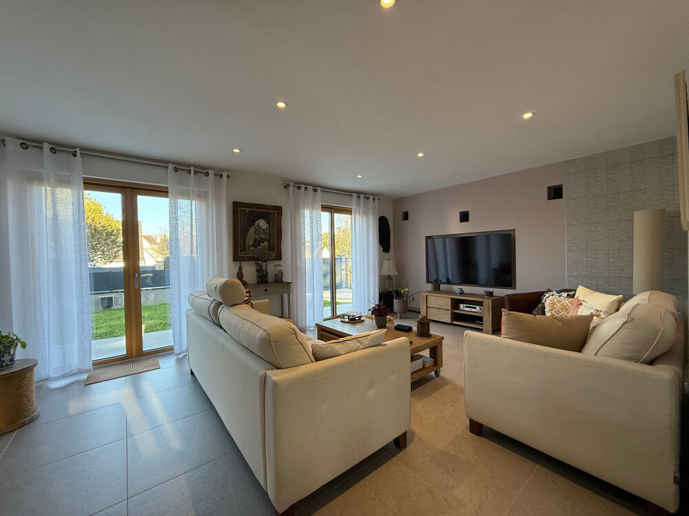 Vente Maison BEGMEIL (29) – Maison familiale rénovée avec prestations modernes, 5 chambres et terrasse plein sud à 700 m de la plage Begmeil