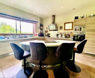  Villa à vendre 6 pièces 225 m²