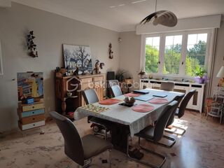  Maison à vendre 7 pièces 234 m²