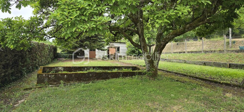 Maison 3 chambres avec jardin de 700m2