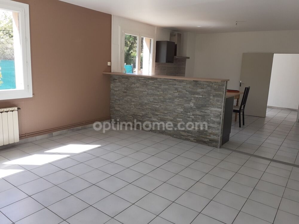 Nouvelle affaire à GRIGNY-SUR-RHONE, grande villa de 220 m2, 2 appartements