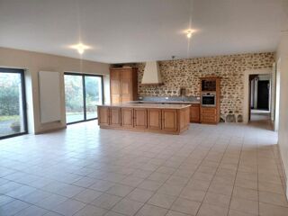  Maison  vendre 6 pices 167 m