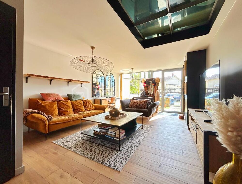 T3 en duplex esprit maison mitoyenne avec deux terrasses  Claix (38)