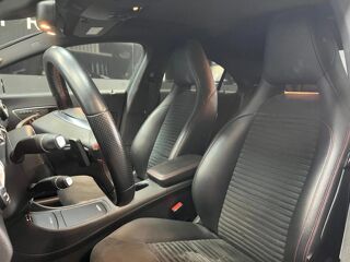 Classe CLA 220 CDI Fascination 7-G DCT A 2013 occasion 06700 Saint Laurent Du Var