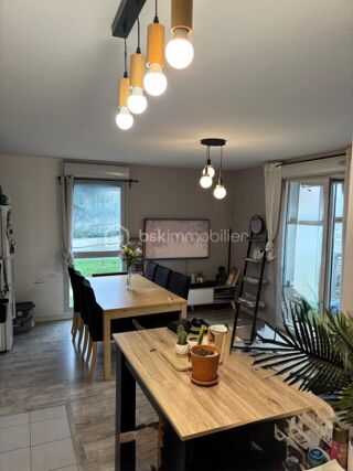  Appartement � vendre 4 pi�ces 74 m�