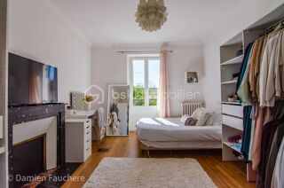  Maison � vendre 9 pi�ces 245 m�