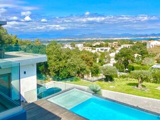  Villa  vendre 6 pices 265 m