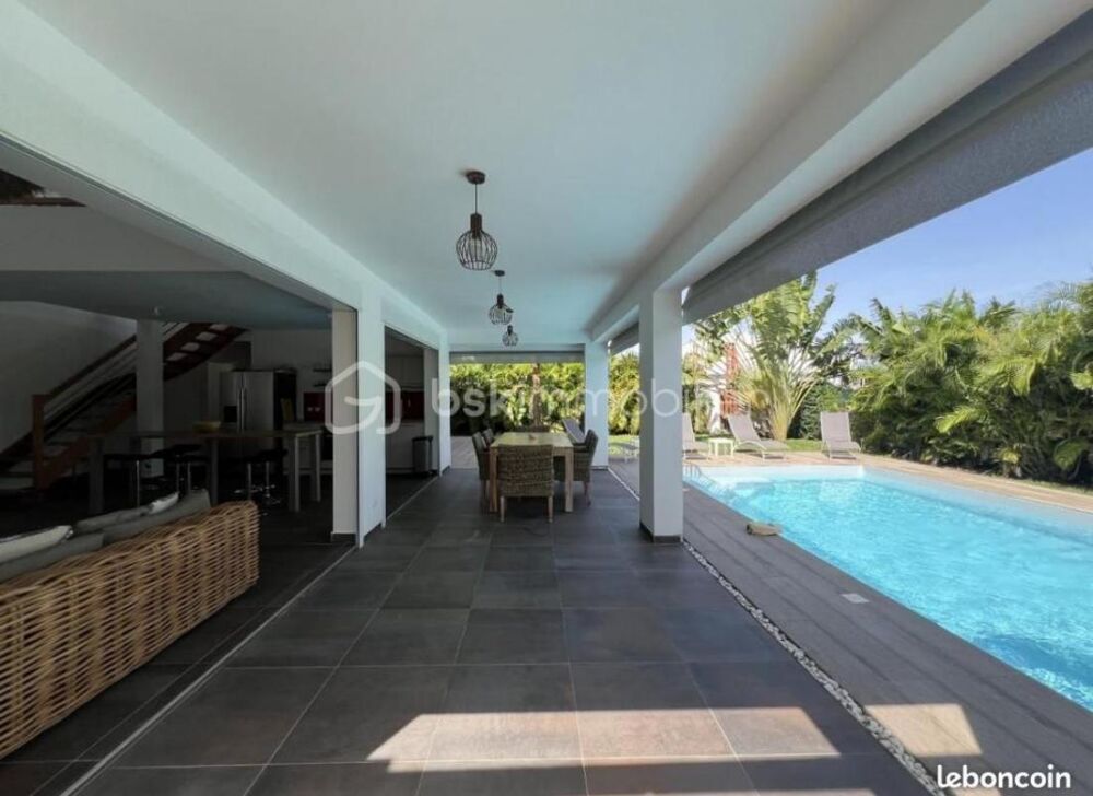 � vendre  Villa Saint-Fran�ois (97118)