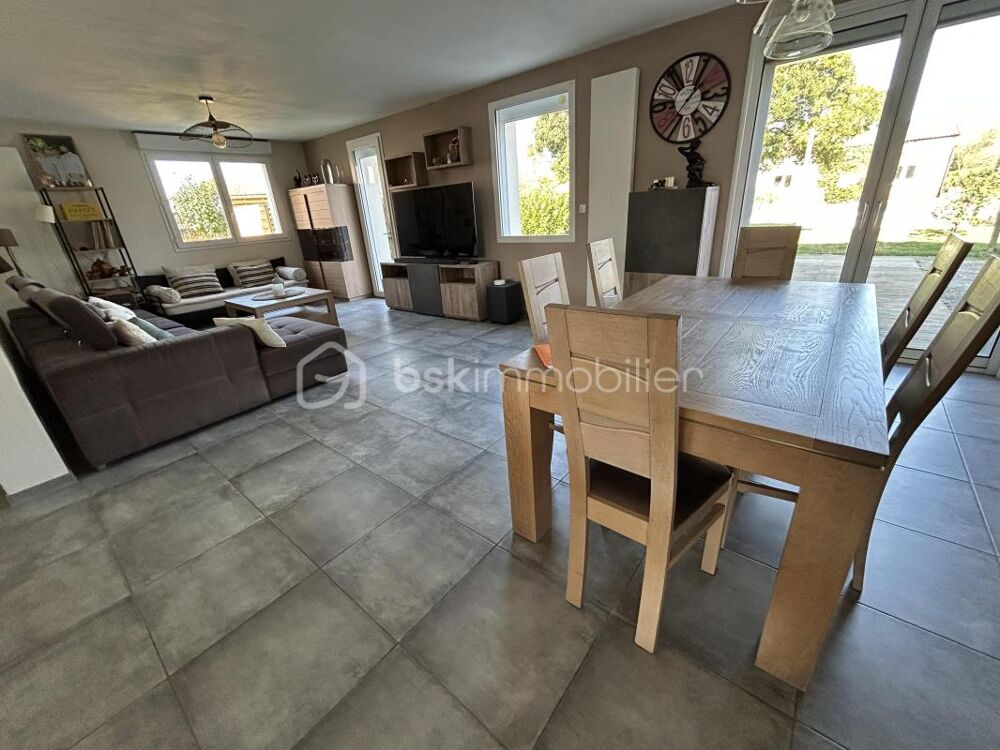 Vente Maison GRANDE MAISON - BEAU JARDIN - PISCINE - GRAND GARAGE Agen