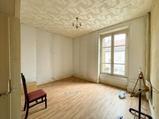  Immeuble à vendre 2 pièces 380 m²