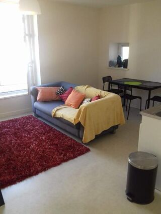 Appartement à louer 2 pièces 40 m²