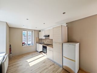  Immeuble à vendre 7 pièces 149 m²