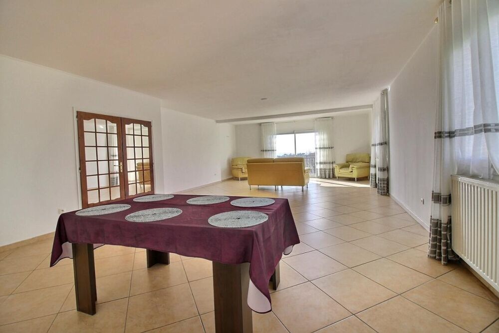 BRIVE - Malemort : Maison récente 290 m² avec 7 chambres - Terrain 2 000 m²