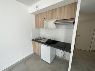  Appartement à louer 1 pièce 35 m²