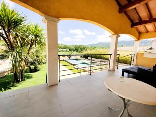  Maison � vendre 9 pi�ces 270 m�