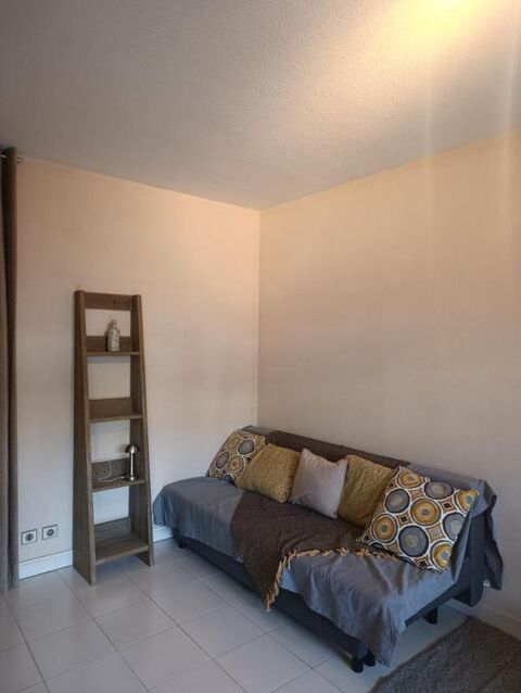  Appartement  louer 1 pice 33 m