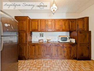  Maison à vendre 10 pièces 202 m²