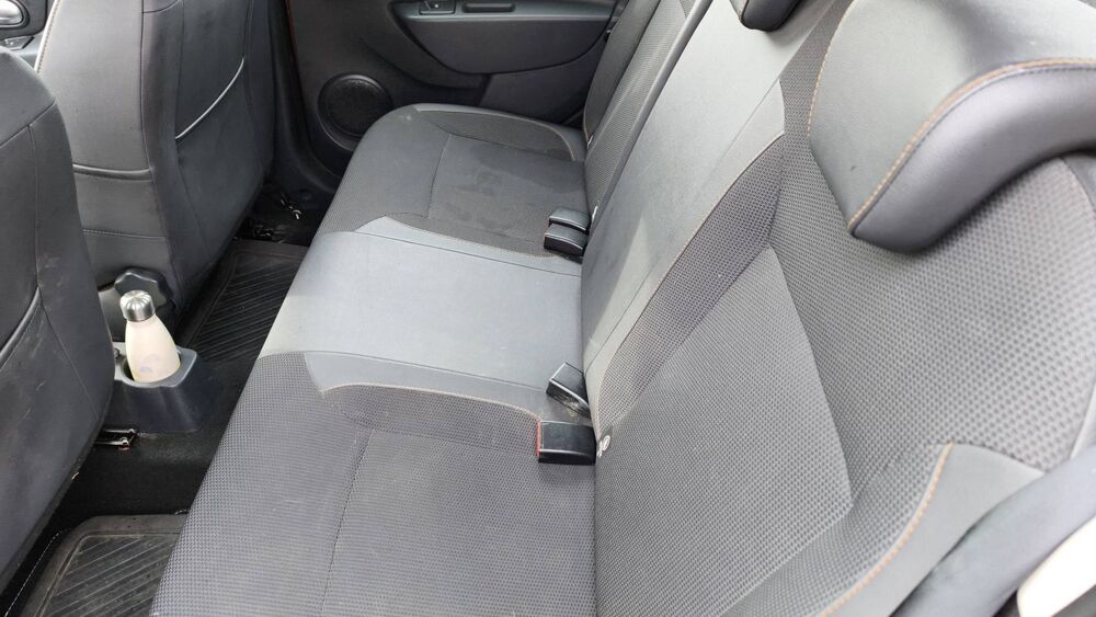 Sandero 0.9 TCe 90 Stepway Explorer - Entretien constructeur 2017 occasion 86100 Chatellerault