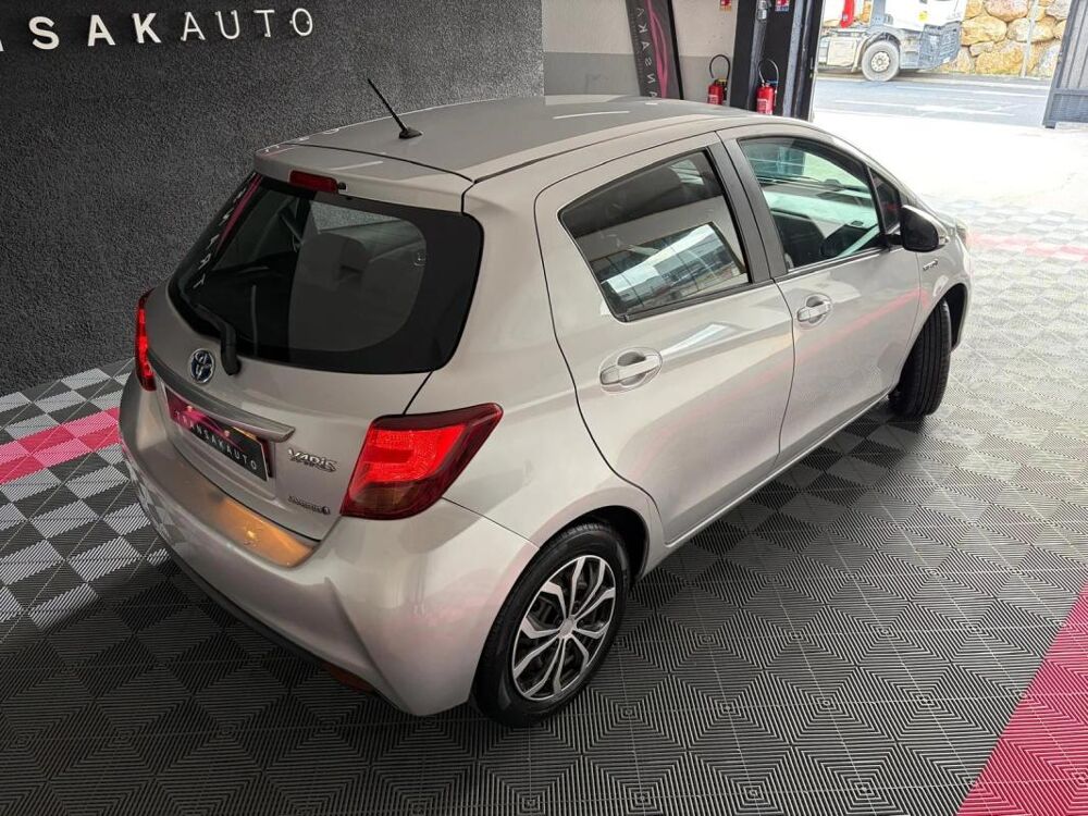 Yaris Dynamic Hybrid 2015 occasion 34500 B&eacute;ziers