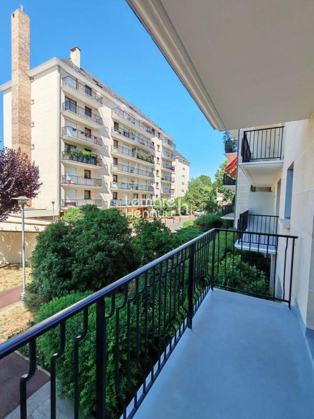 Location Appartement Dreux centre, dans résidence avec ascenseur , F2 avec balcon Dreux