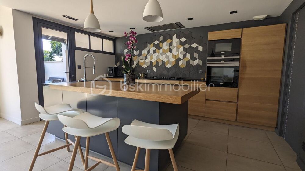 Vente Maison BELLE MAISON PLAIN PIED ENTIEREMENT RENOVÉE Merignac