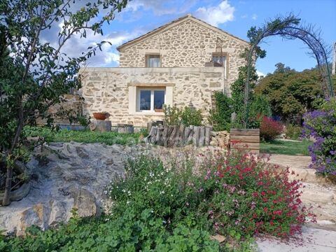   Dpt Gard (30), à vendre Propriété comprenant Mas d'habitation, activités gîtes 