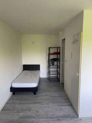  Appartement � louer 1 pi�ce 27 m�