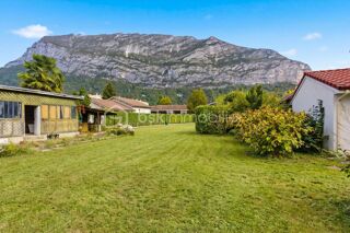 Vente Terrain TERRAIN A BÂTIR 755m² à 7 min du centre ville Saint egreve
