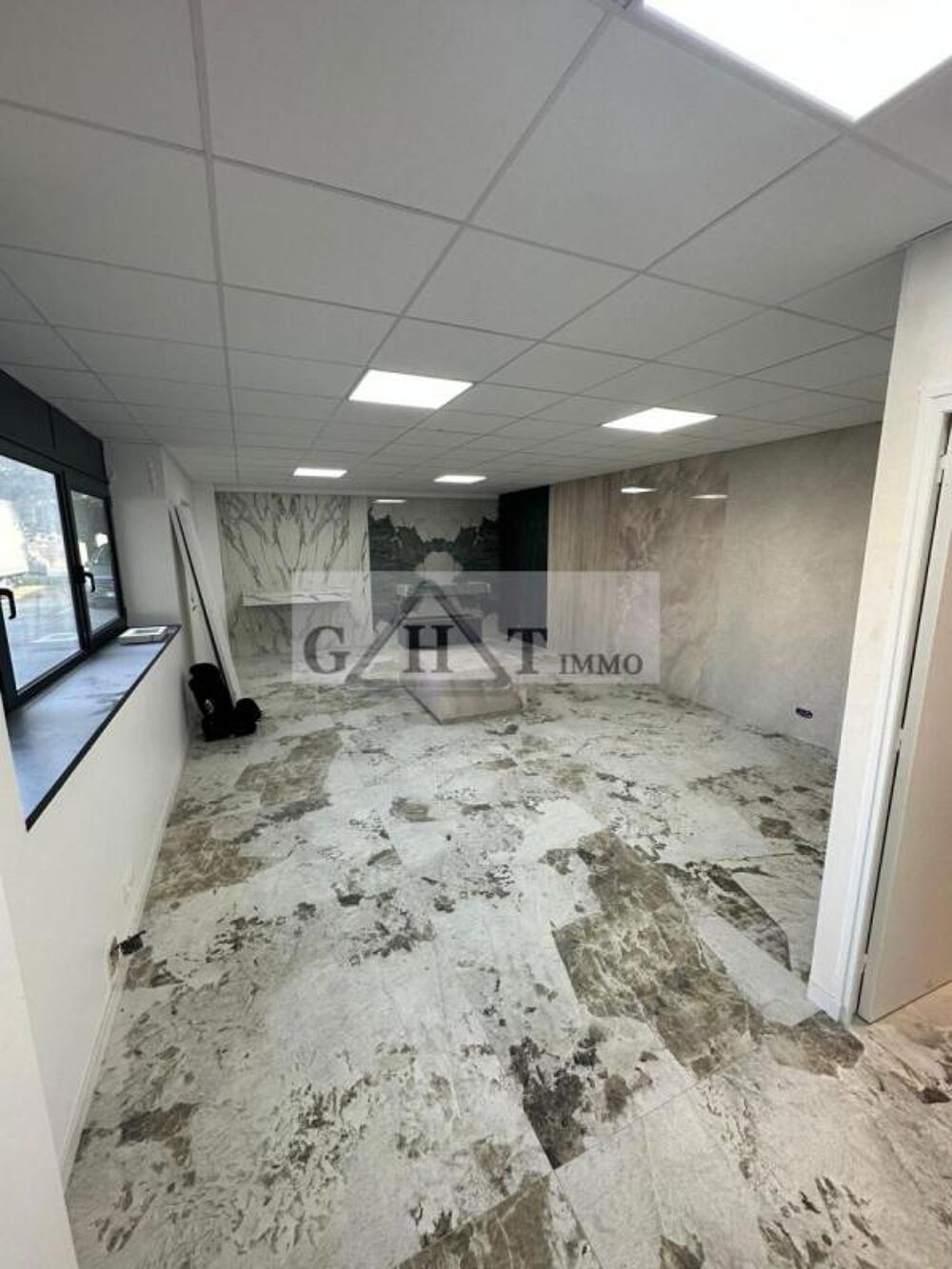   bureaux 47M2 A LOUER MOISSY CRAMAYEL Moissy cramayel