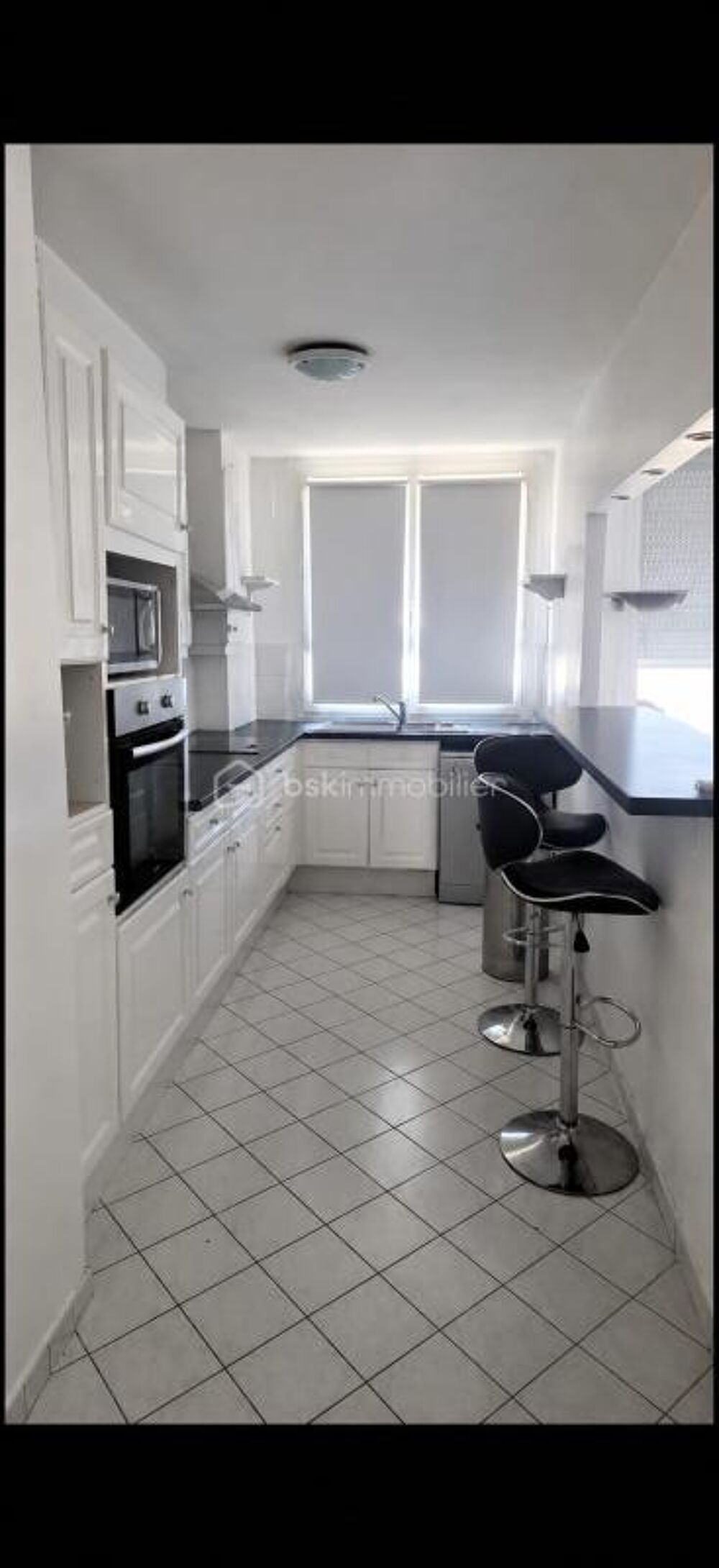 EXCLUSIVITE POUR CET ELEGANT APPARTEMENT VUE SUR LA TOUR EIFFEL !!!!!