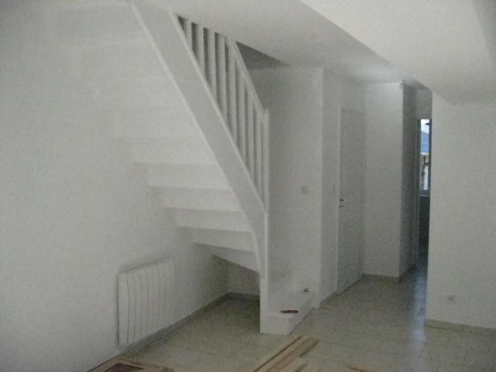 Location Appartement Appartement de 71m2 à louer sur Courcelles-sur-Viosne Courcelles sur viosne