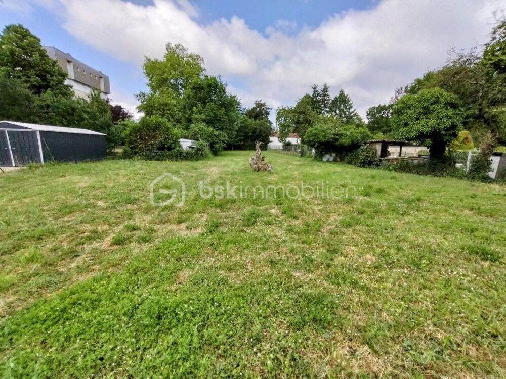 Vente Terrain Terrain à bâtir de 804m² aux Ormes Les ormes