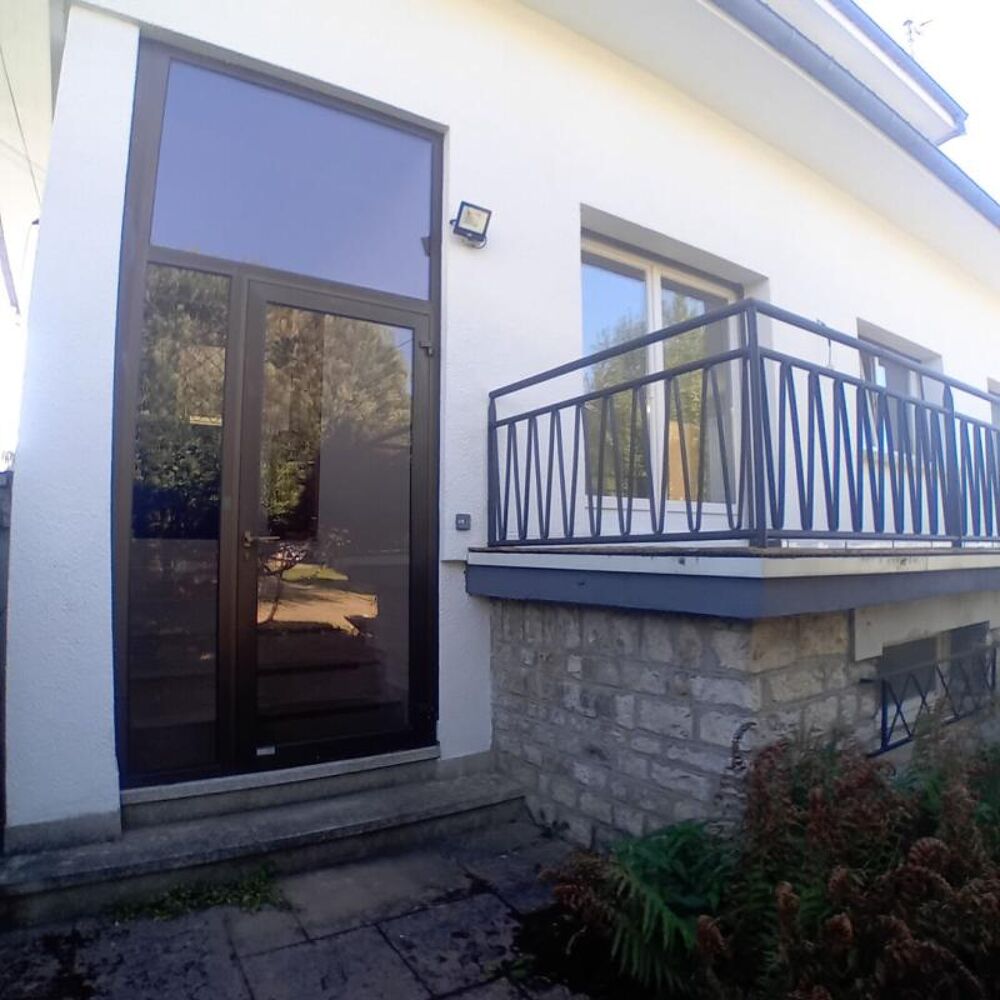 Vente Maison Villa à  Essert 5 chambres et 1000 m2 de terrain paysagé Essert