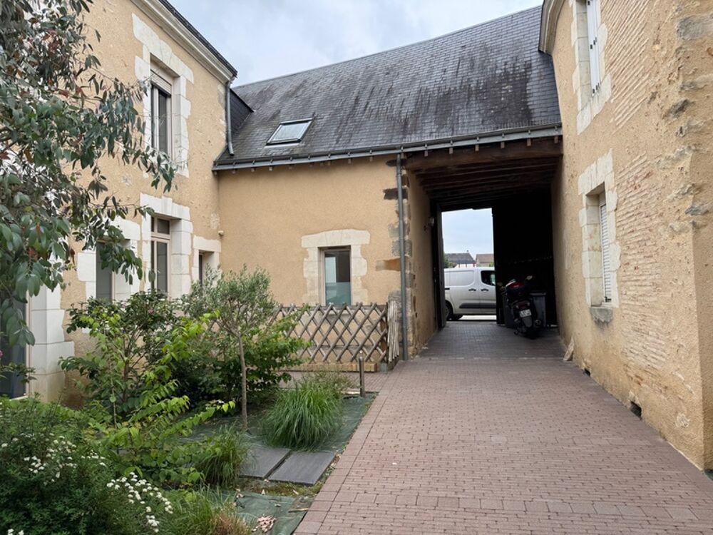 Vente Immeuble Immeuble en centre ville de Parign� l'�v�que Parigne l eveque