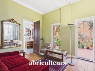 Vente Appartement Appartement duplex avec patio privatif en vente à Bordeaux 33000 Bordeaux