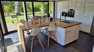  Maison � vendre 5 pi�ces 180 m�