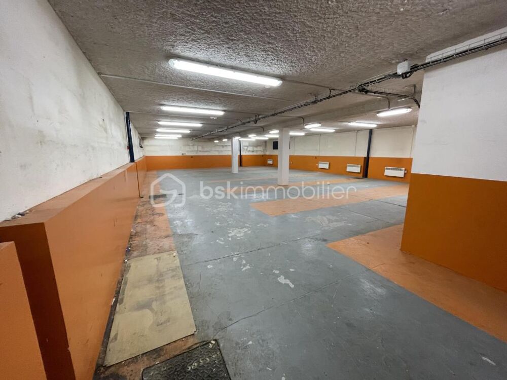 Vente Immeuble IMMEUBLE MIXTE À FORT POTENTIEL – 250 m² + 752 m² de terrain – Grand jardin – Possibilité de surélévation Chatillon