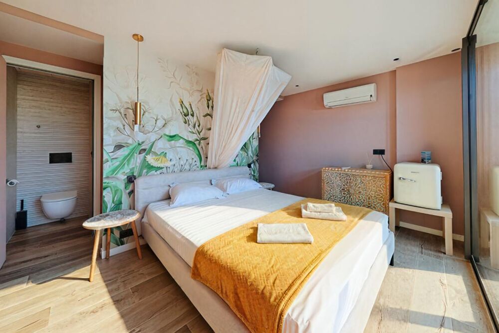 � vendre  Villa Hy�res (83400)