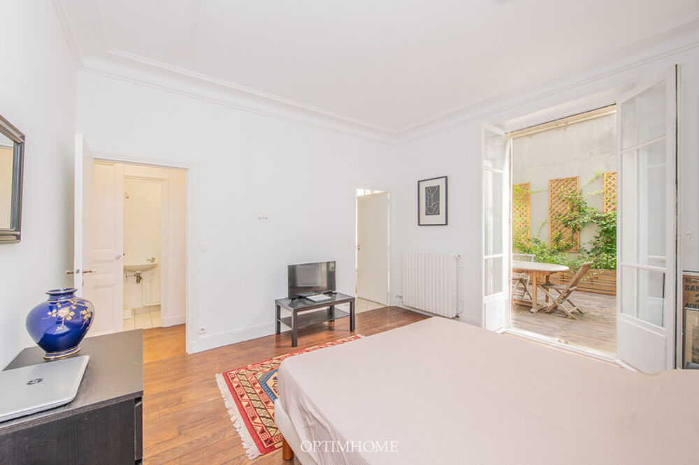 Vente Appartement Quartier Champ-de-Mars - Vue Tour Eiffel – Appartement – 2/3 pièces avec grande terrasse sans vis-à-vis - Paris 7