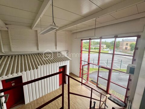   BATIMENT PROFESSIONNEL 811 m2 – ENTREPOT et BUREAUX avec 2 PARKINGS 