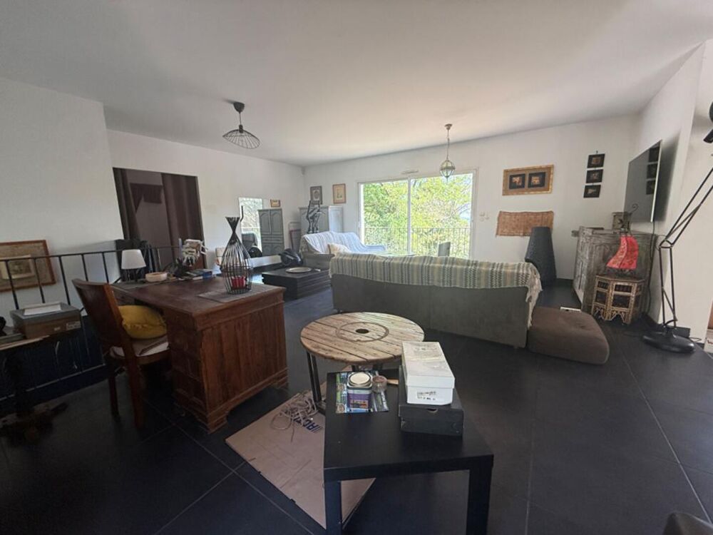 Vente Maison Maison T5 avec studio de type 2  et double garage Istres